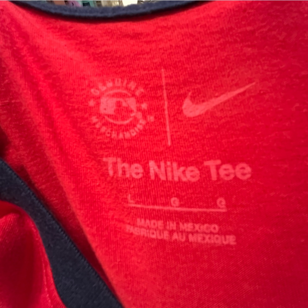 Nike Boston Red Sox Official MLB 3/4 Sleeve Girl’s fitted Size Large Shirt - Picture 8 of 9